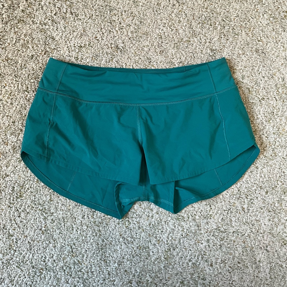 Lululemon Speed Up Short *2.5"  Size 6 Reg